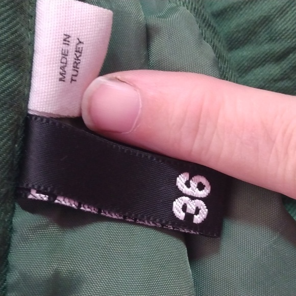 H & M Divided 36 Green Skirt - Picture 4 of 5